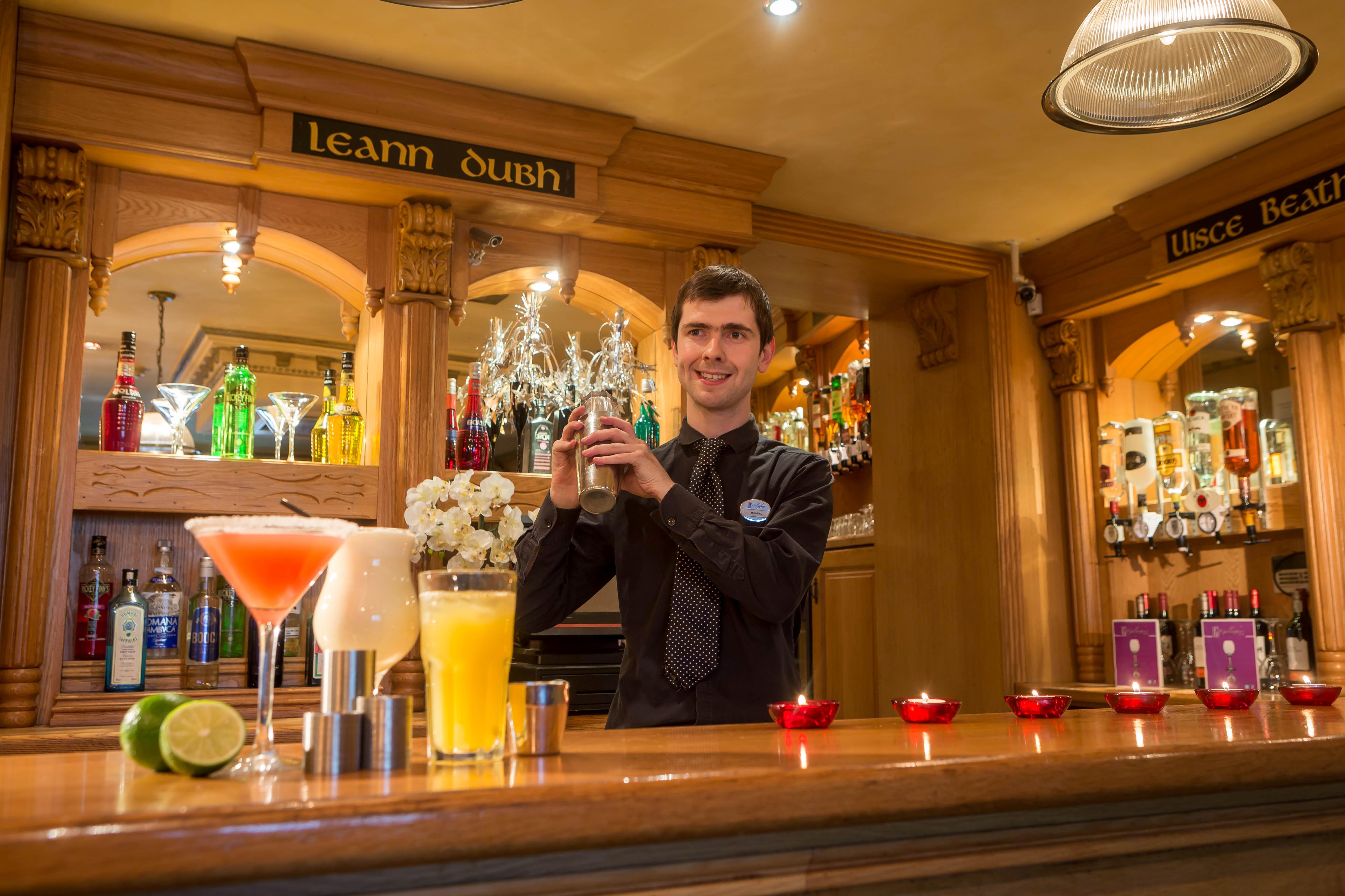 Mcgettigans Hotel Леттеркенни Экстерьер фото