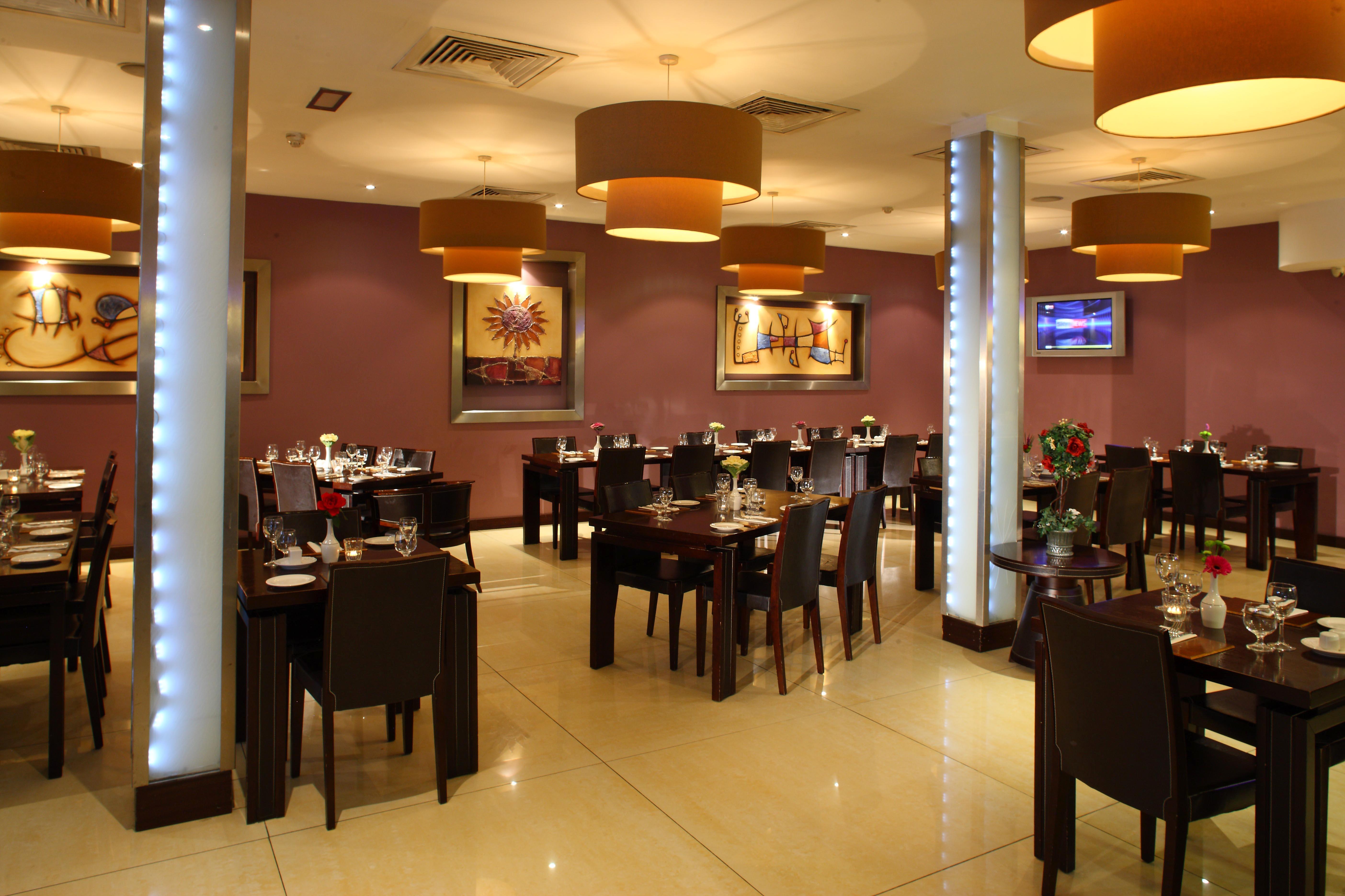 Mcgettigans Hotel Леттеркенни Экстерьер фото
