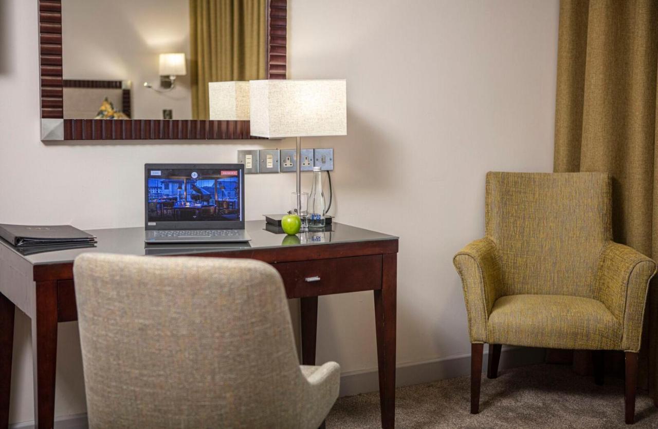 Mcgettigans Hotel Леттеркенни Экстерьер фото
